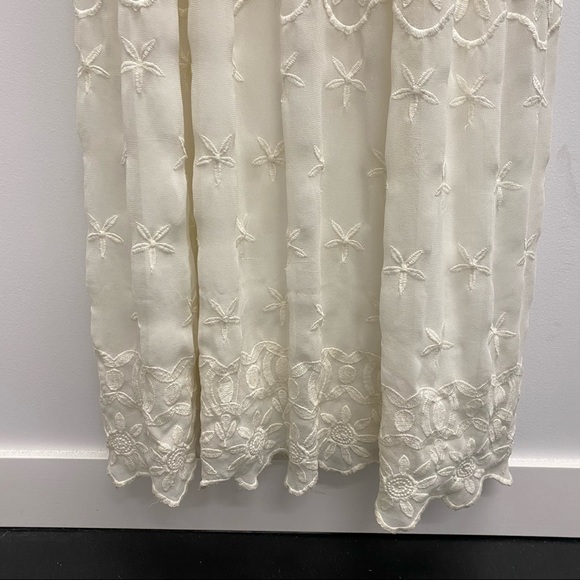 VINTAGE WEDDING/ SUMMER DRESS/ ENGAGEMENT MODEM LONG SLEEVE LACE / SIZS MEDIUM - Picture 8 of 16